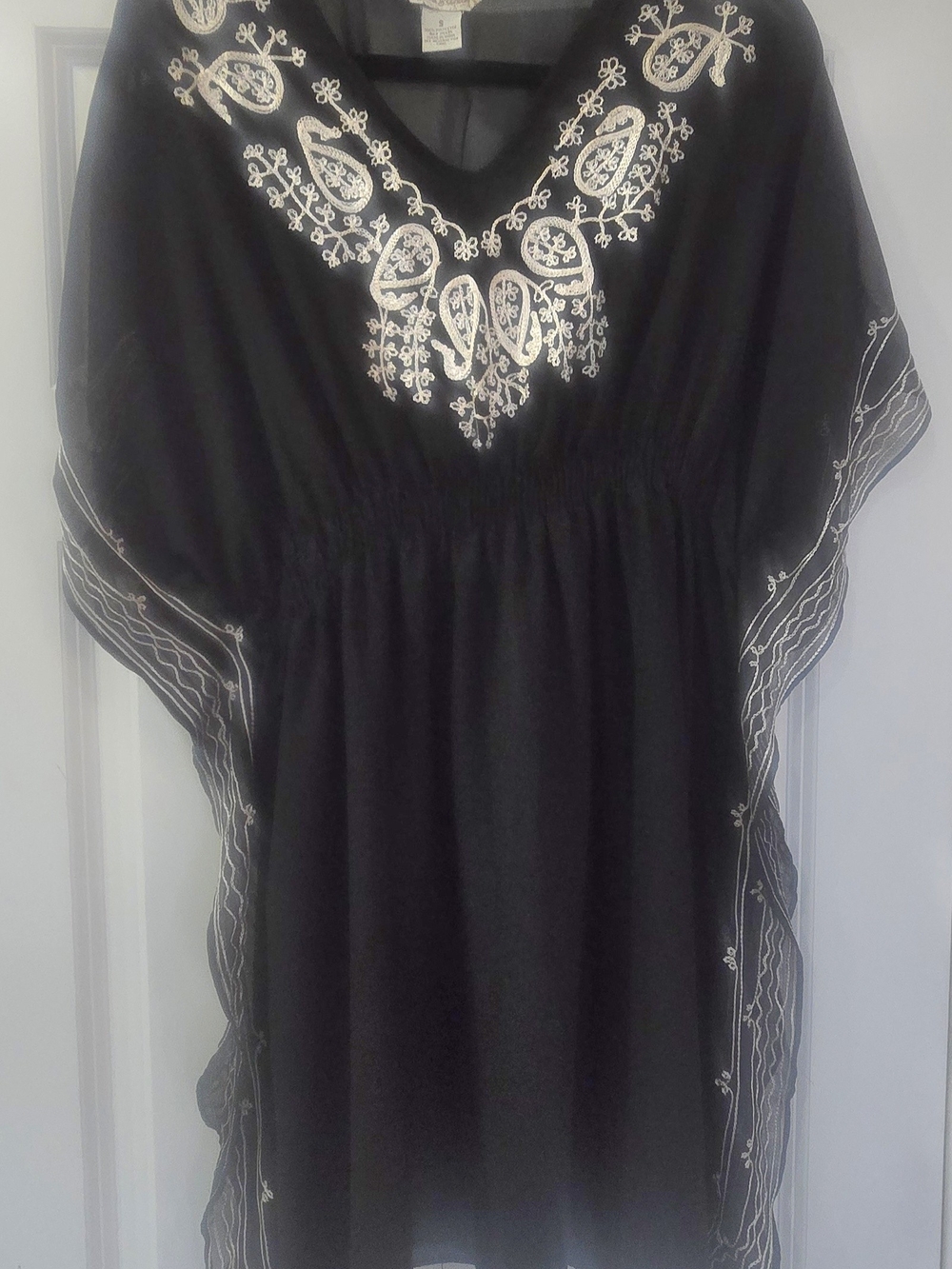 Black Embroidered Kaftan Tunic with White Paisley Detailing